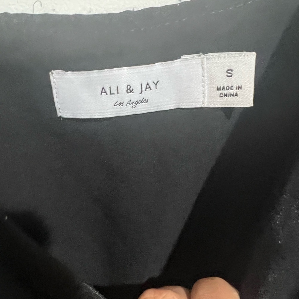 Ali & jay side ruffle jumpsuit, small - Picture 9 of 9